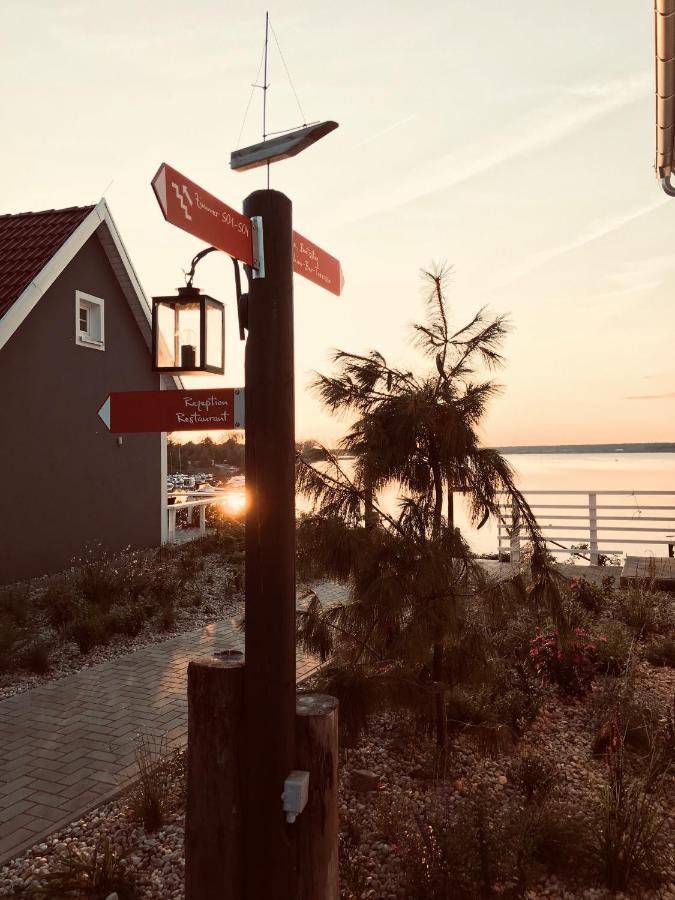 Der Leuchtturm-Gastro Gmbh Otel Geierswalde Dış mekan fotoğraf