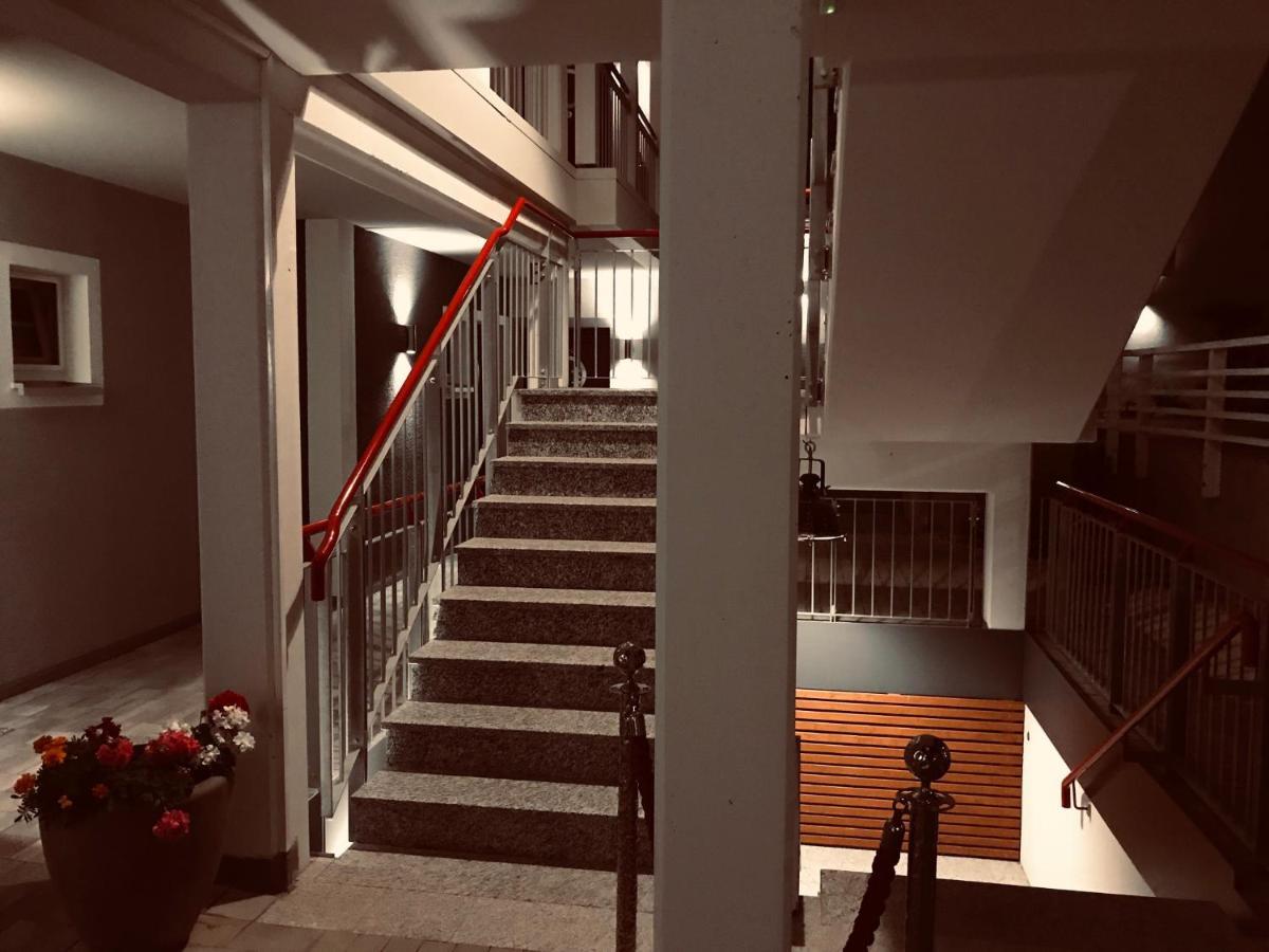 Der Leuchtturm-Gastro Gmbh Otel Geierswalde Dış mekan fotoğraf