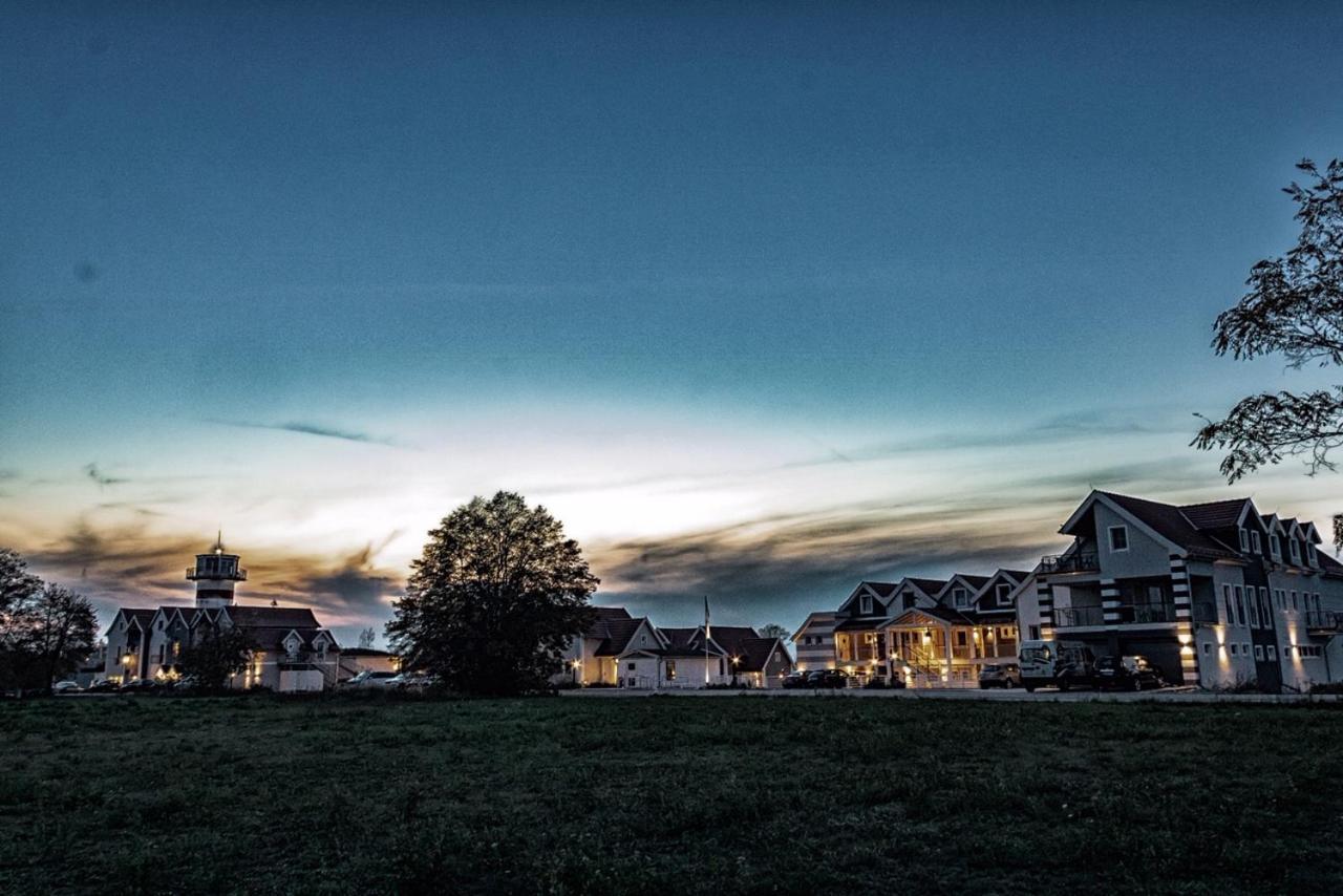 Der Leuchtturm-Gastro Gmbh Otel Geierswalde Dış mekan fotoğraf